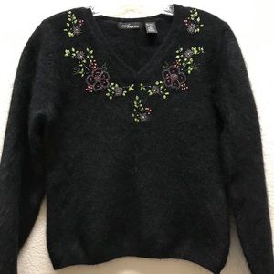 AMORE Floral Embellished V-neck Fuzzy Sweater